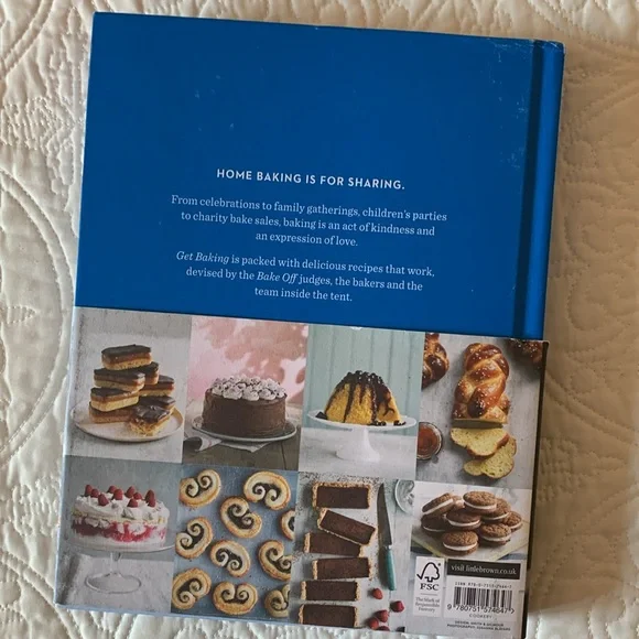 The Great British Bake Off Cookbook - Get Baking - Picture 2 of 5